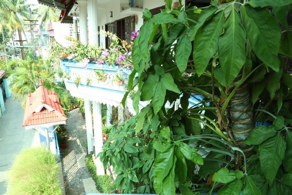 Dream Catcher Home Stay Kochi Eksteriør billede